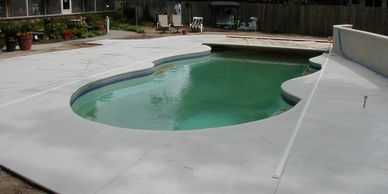 free form with pool cover