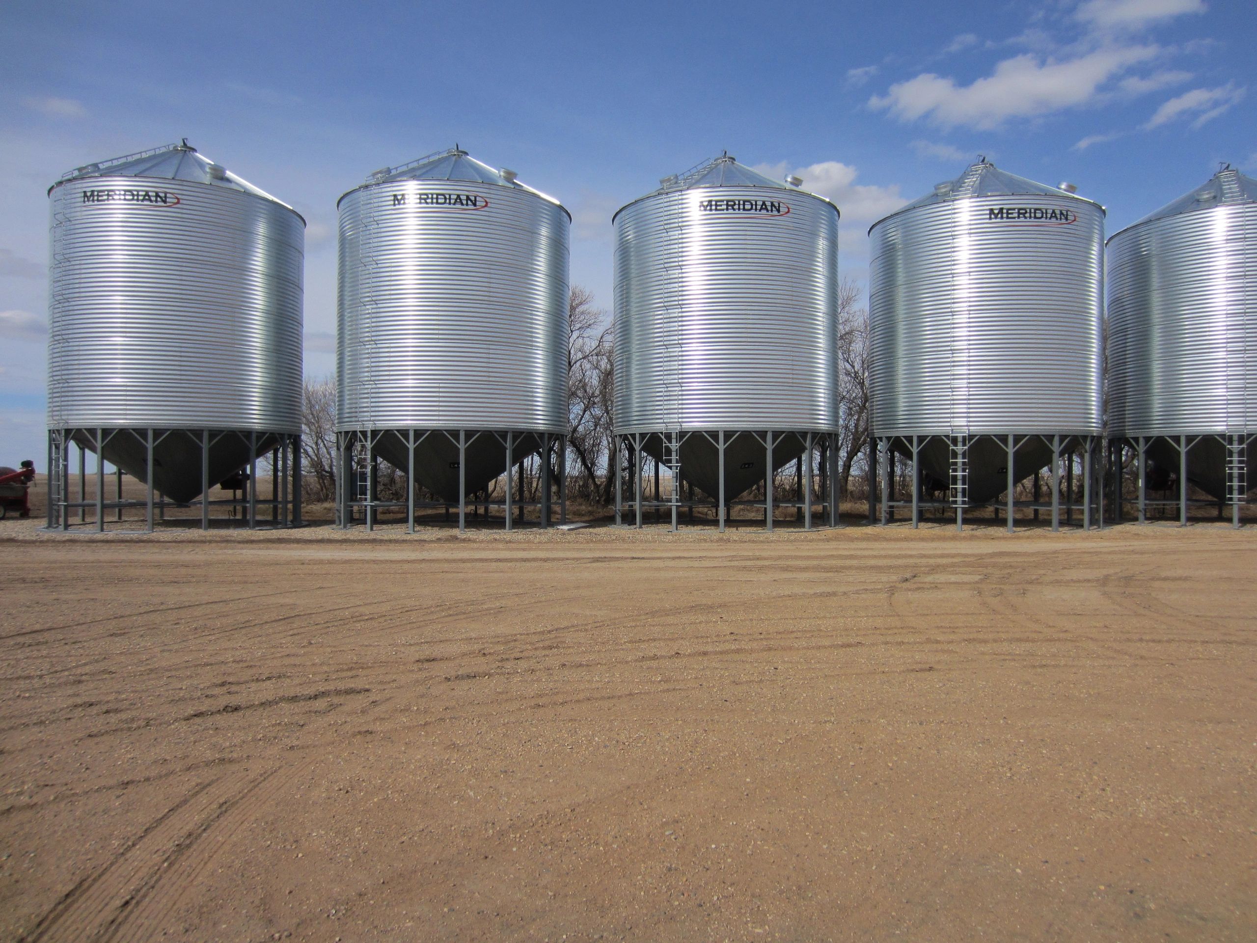 Red Dawn Acres Inc. Grain Bin, Grain Storage
