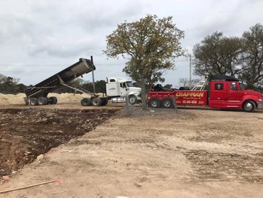 Construction Heavy Duty Towing - Burnet Texas