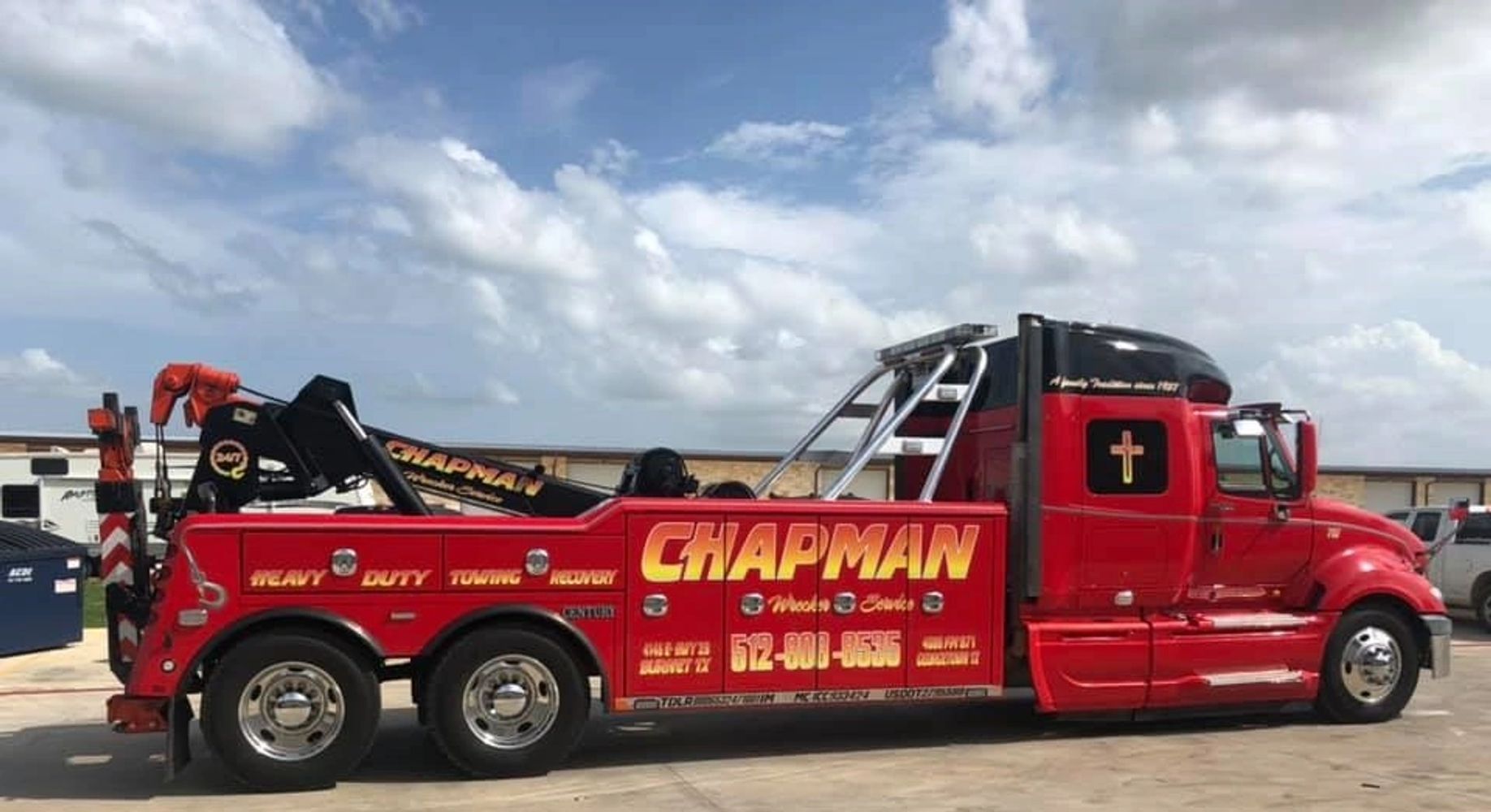 Chapman Wrecker Service Burnet, TX