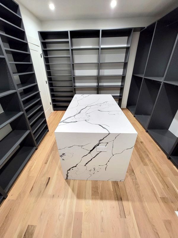 Contemporary Custom Closet