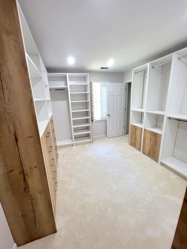 Contemporary Custom Closet