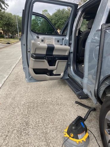 Door glass replacement