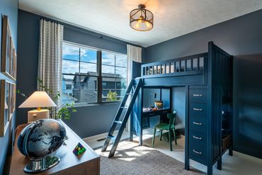 Aerial, Architectural and Landscape photographer and video, Jim Peterson, located in Indianapolis.