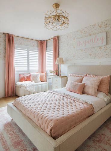 Little girl's pink room design
