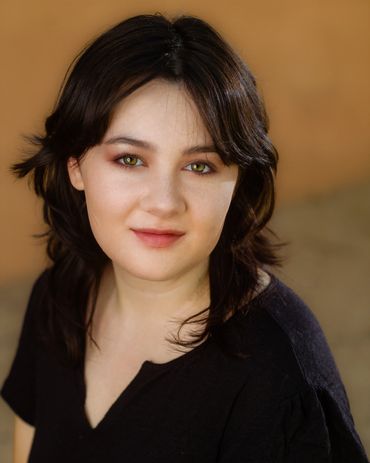 a college girl theatre actress