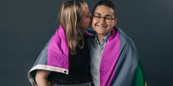 lgbtq+ couple kissing