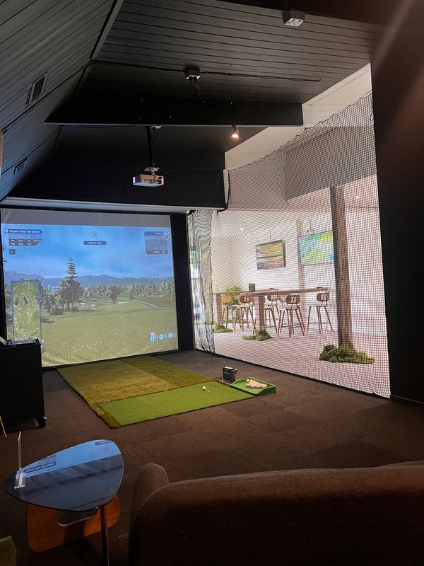 Golf simulator space