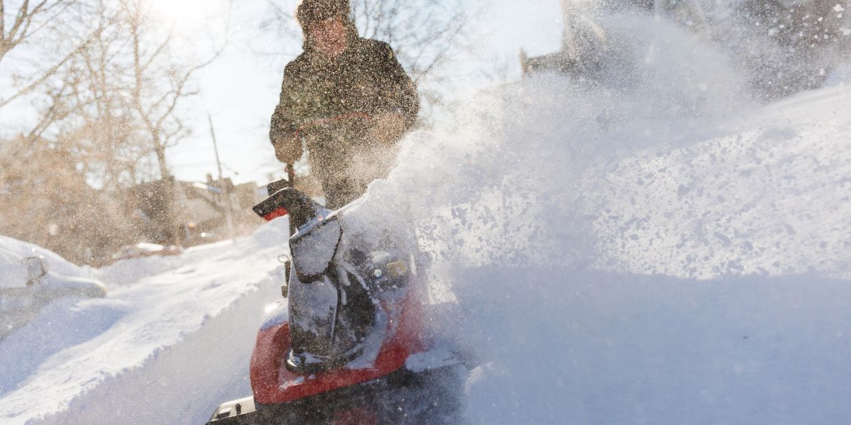 Mississauga Snow Clearing Services