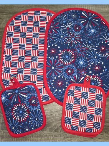 Patriotic table placemats and pot holders.