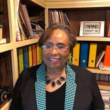 Portia Hawkins: Music Consultant
Pianist Portia Shuler Hawkins holds degrees from Fisk University an