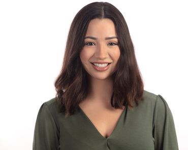 Professional Headshot
Actor Headshots
Natural Makeup
Makeup artist