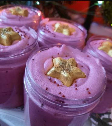 Vegan Whipped Sugar scrubs have a soap base! ✨