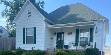 This is a picture of a house that was soft washed