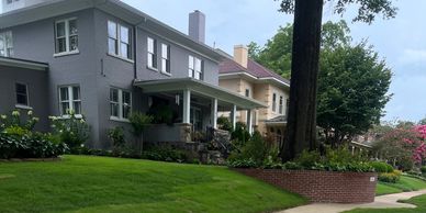 This is a picture of a house that was pressure washed as well as soft washed