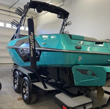 Boat detailing ceramic coatings