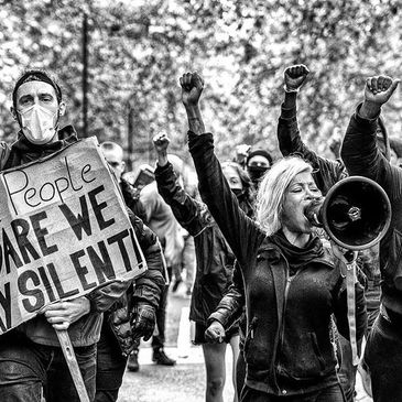 http//:imarnayton.com/photos
imarn ayton
racism/uk