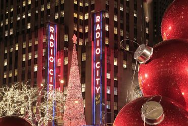 Nothing like New York City at Christmas... Shopping and Shows!!!