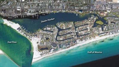 Destin Harbor in Destin, FL