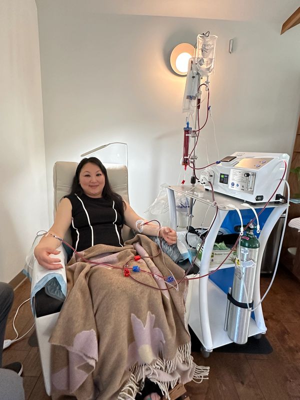 Extracorporeal Blood Oxygenation and Ozonation (EBOO) Therapy Lake Oswego at Evergreen Factor 97035.