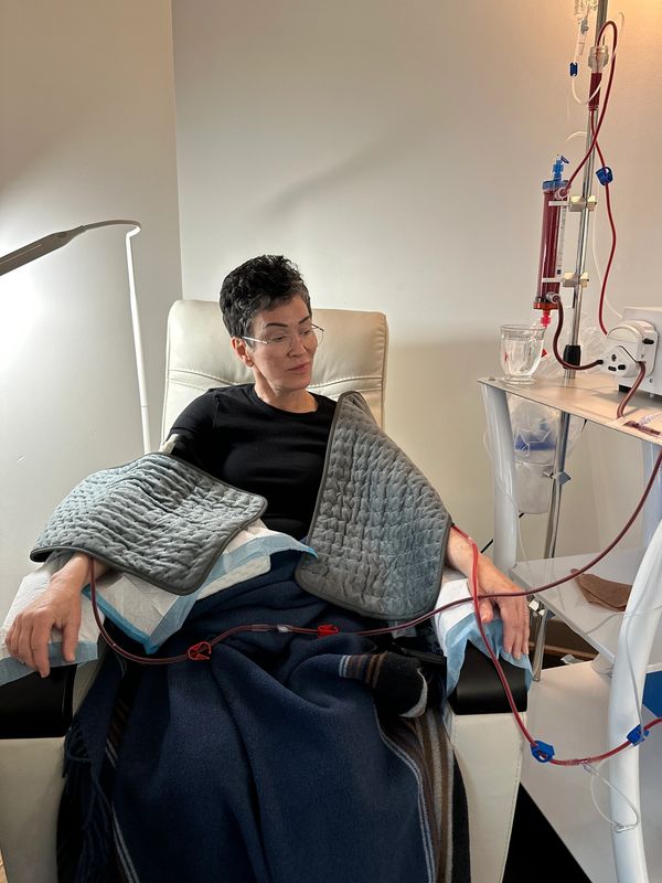 Extracorporeal Blood Oxygenation and Ozonation (EBOO) Therapy Lake Oswego at Evergreen Factor 97035.