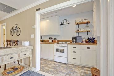 Gallery Cottage Kitchen