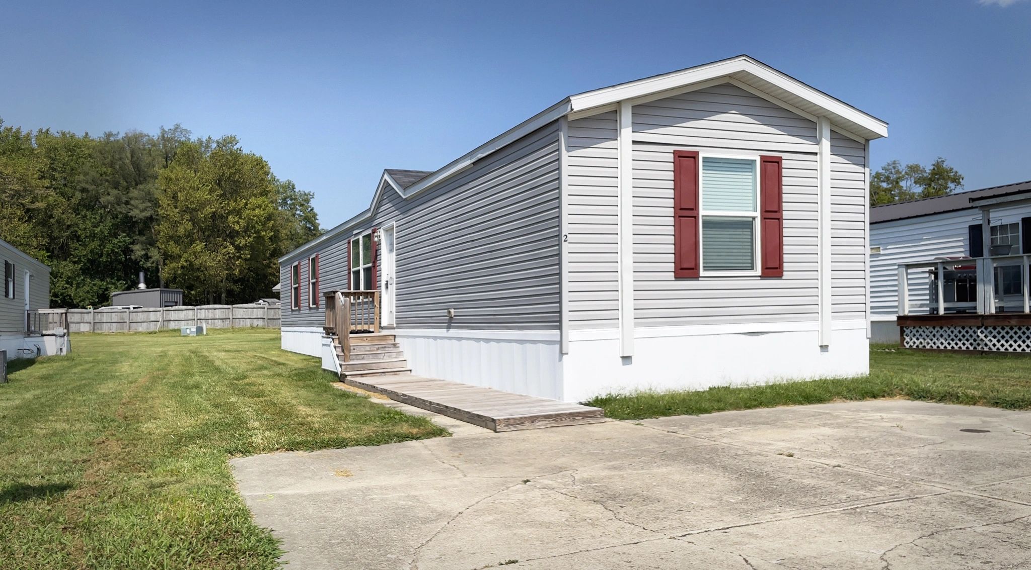 New Active Listing !
$74,900
911 Hale Road, Lot 2
Shelbyville, IN 46176
MLS ID: 22125339
Click Image