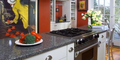 Craftsman kitchen with professional appliances