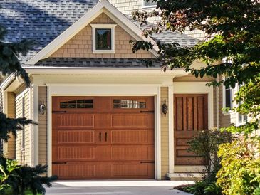 New house' New Garage Door'