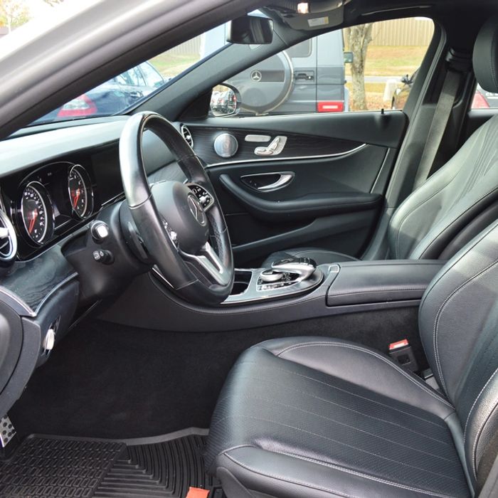 2019 Mercedes-Benz E-Class E300 - Photo 9