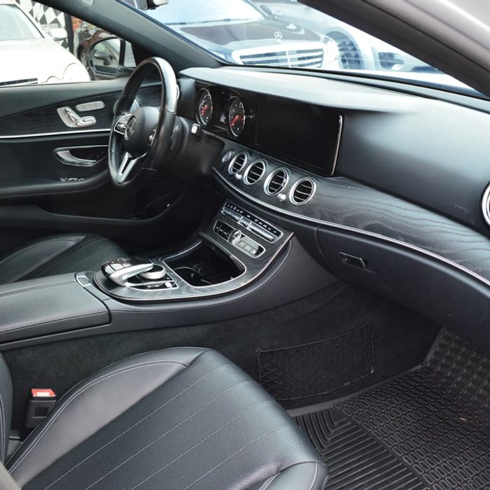 2019 Mercedes-Benz E-Class E300 - Photo 10