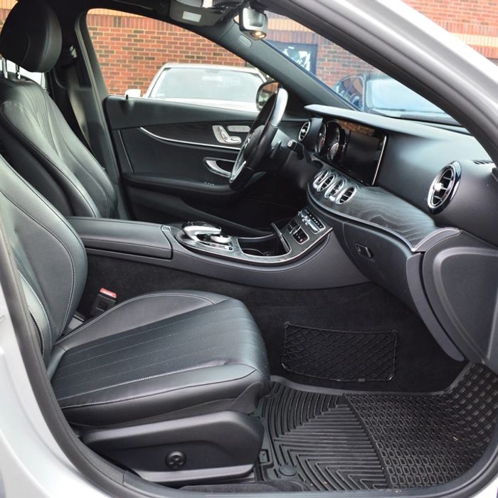 2019 Mercedes-Benz E-Class E300 - Photo 11