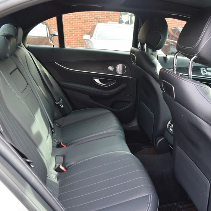 2019 Mercedes-Benz E-Class E300 - Photo 15