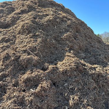 Premium Triple Shredded Hardwood Bark Mulch
