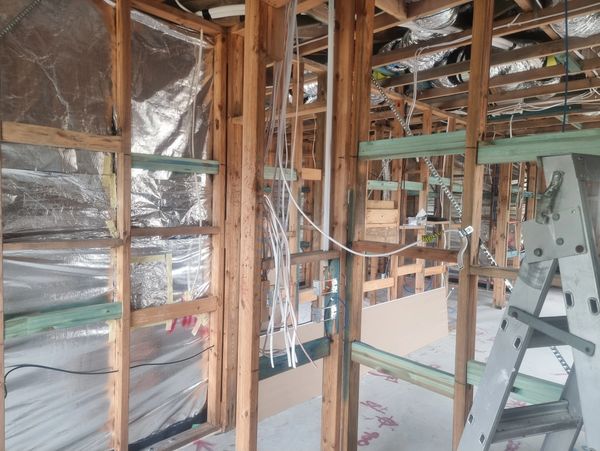 Electrician, domestic, commercial, service, maintenance, repairs, breakdown, Newcastle, HunterValley