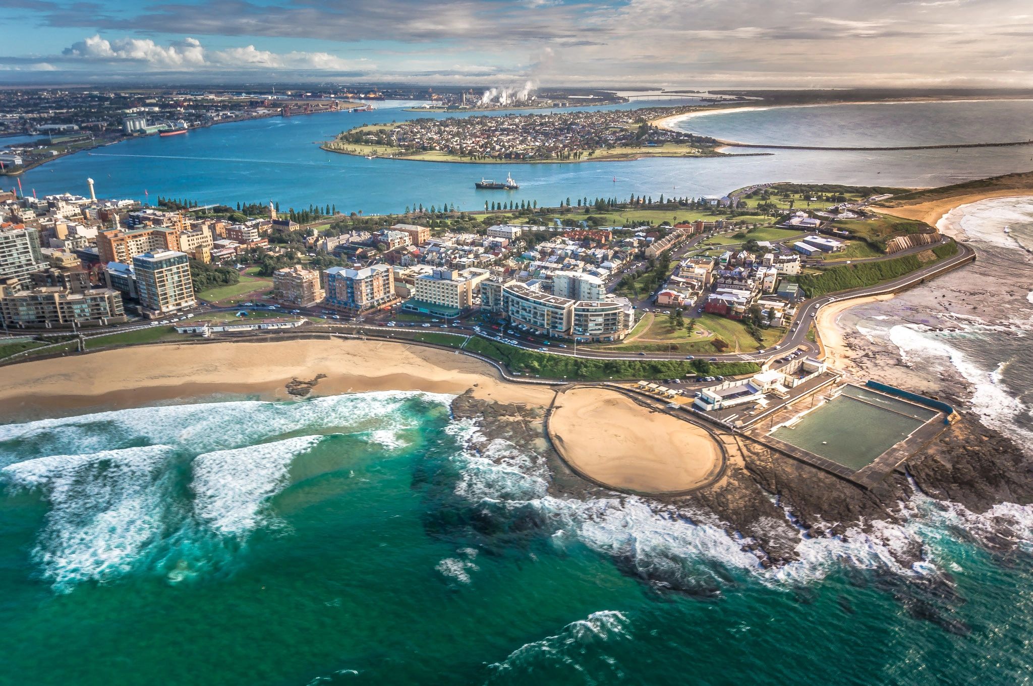 The Hunter, Newcastle, Port Stephens,
Lake Macquarie & Surrounding Areas