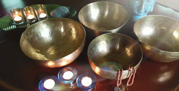 Tibetan Healing Bowl Sound and Vibrational Therapy
Tibetan Singing Bowls
