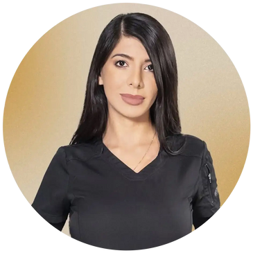 Dra. Ana Bernal, especialista en medicina estética en Tijuana, con más de 8 años de experiencia.