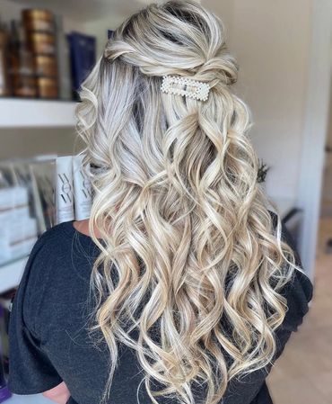 blonde wavy hair that was just styled