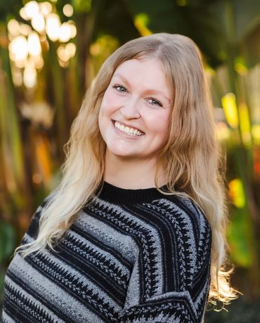 Grace Schroeder, APCC | Long Beach and Newport Beach Therapists | Provia Psychology