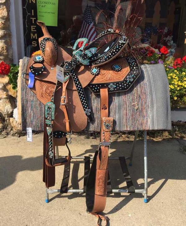 Royal Silver Saddle