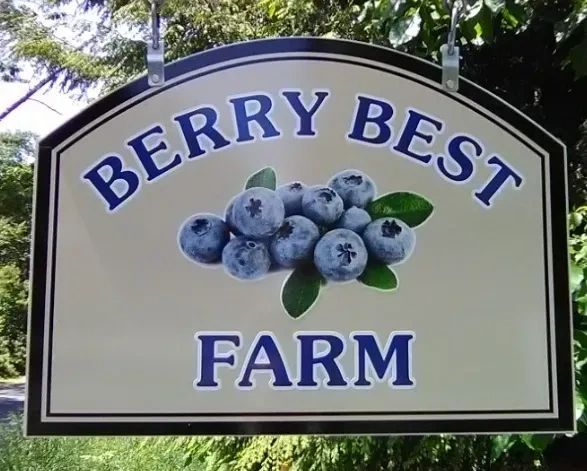 Berry Best Farm Sign at Entrance