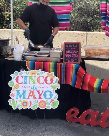Taco station for any occasion : birthday, welcome baby, bridal shower, corporate event, wedding.