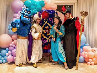 Kids entertainment for any occasion : birthday, welcome baby, bridal shower, graduation party.