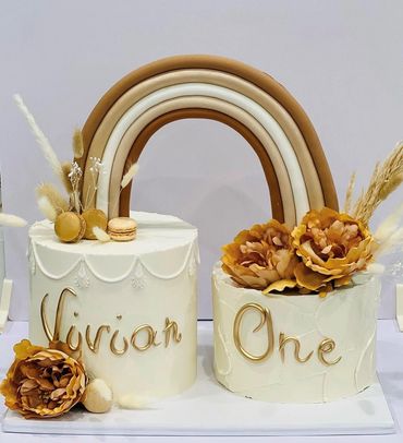 Cake for any occasion: birthday, wedding, welcome baby, bridal shower.