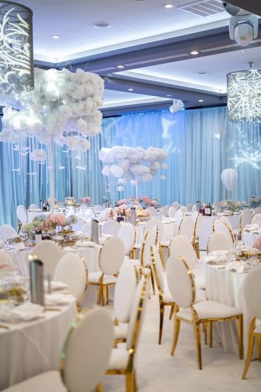 Flower decoration for any event: birthday, corporate events, baby shower, wedding, bridal shower.