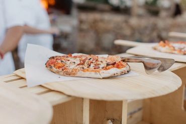 Pizza catering for any kind of events: birthday, corporate events, baby shower, bridal shower.