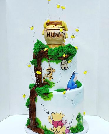 Cake for any occasion: birthday, wedding, welcome baby, bridal shower.