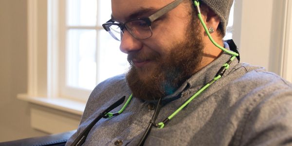 Hang2 Dual Eyeglass Retainer