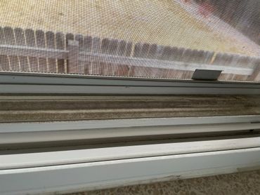 dirty screens and windows